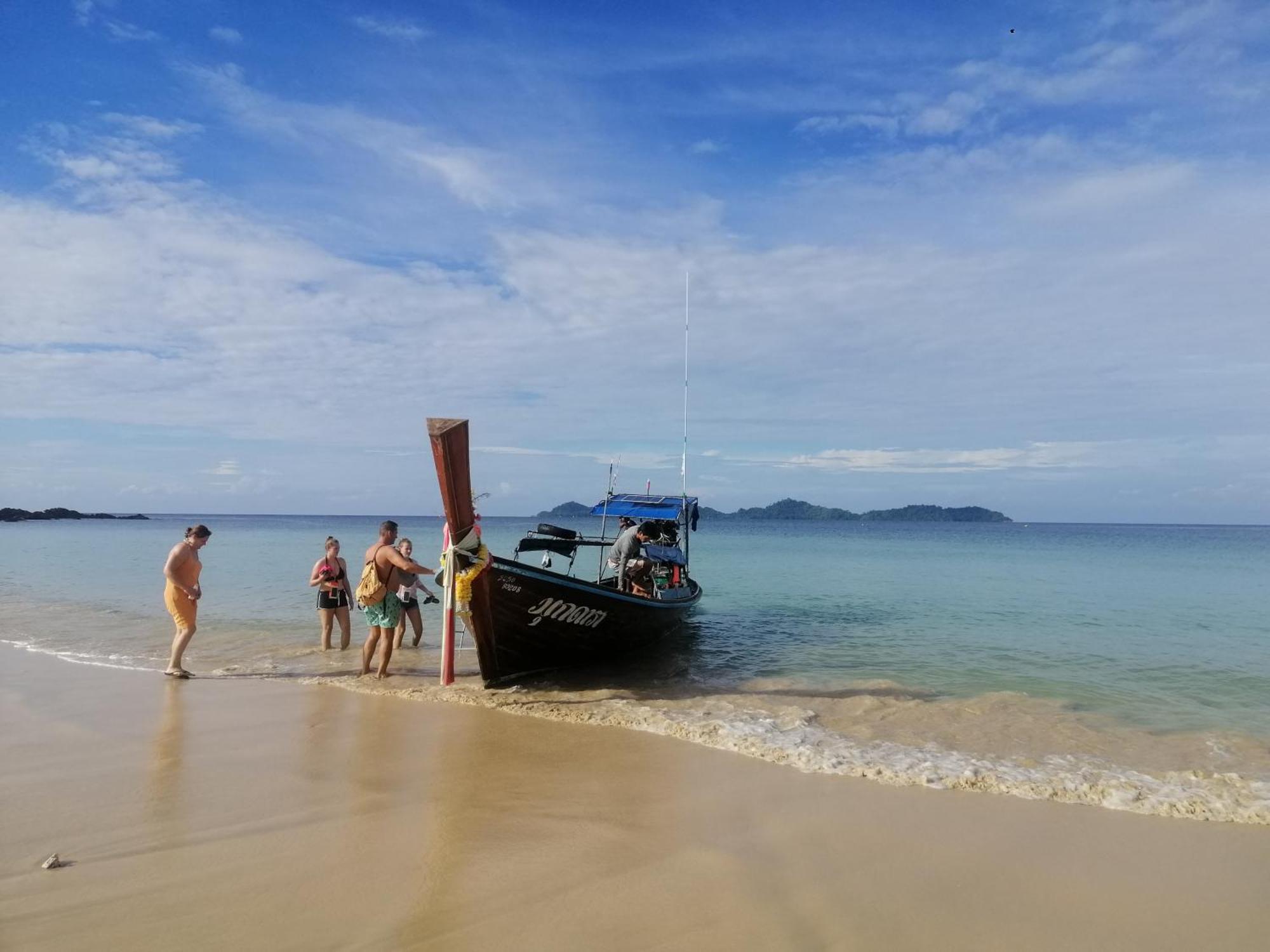 Mookboonchu Guesthouse ,Kohmook Trang Ko Mook Exterior photo