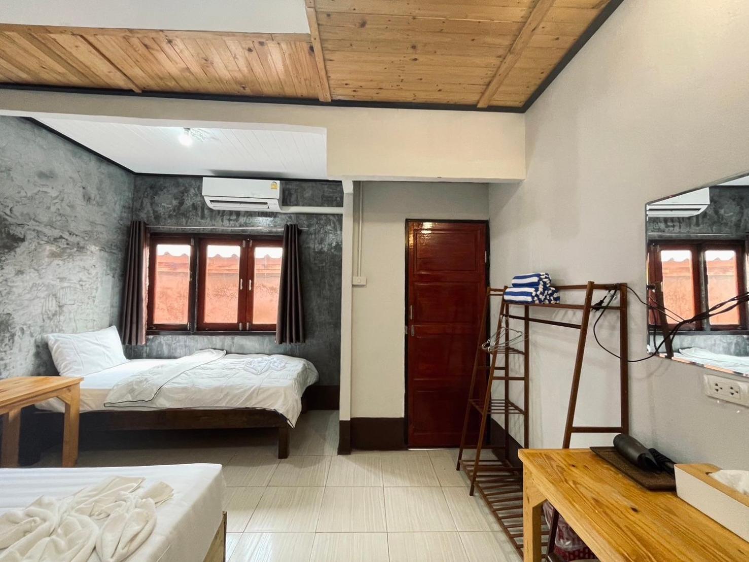 Mookboonchu Guesthouse ,Kohmook Trang Ko Mook Exterior photo