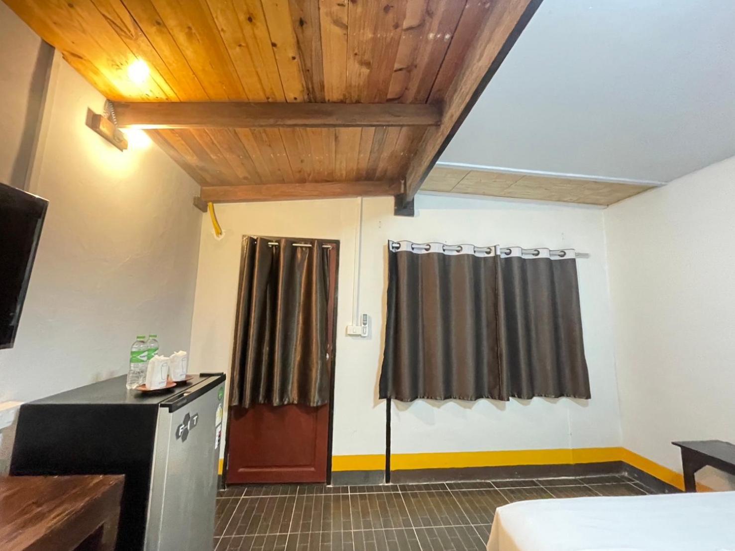 Mookboonchu Guesthouse ,Kohmook Trang Ko Mook Exterior photo