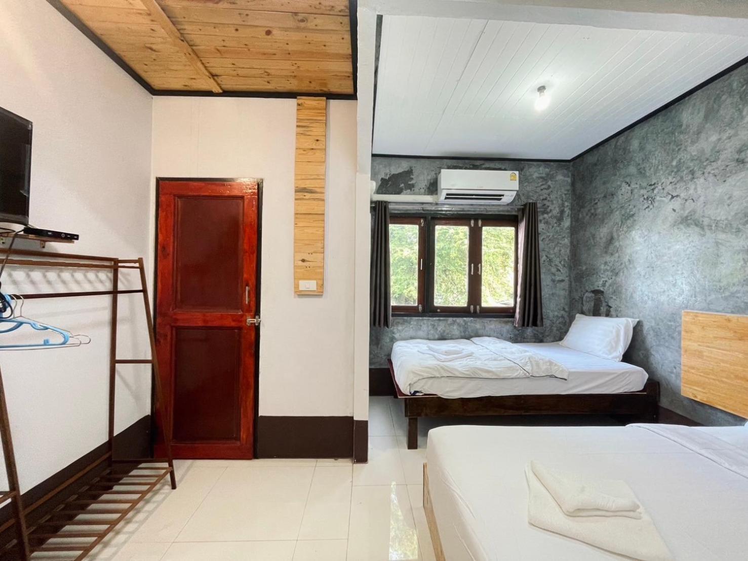 Mookboonchu Guesthouse ,Kohmook Trang Ko Mook Exterior photo