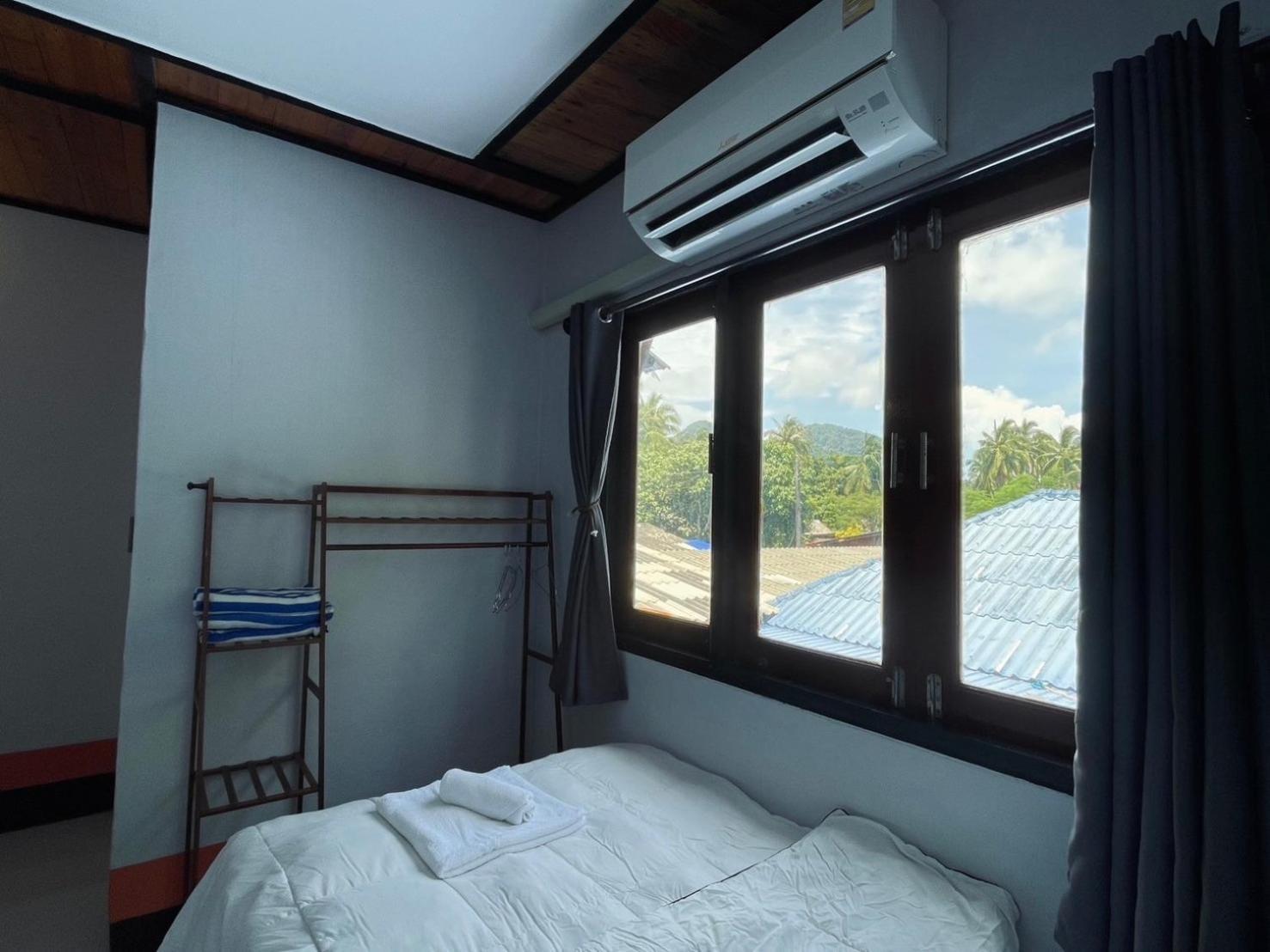 Mookboonchu Guesthouse ,Kohmook Trang Ko Mook Exterior photo